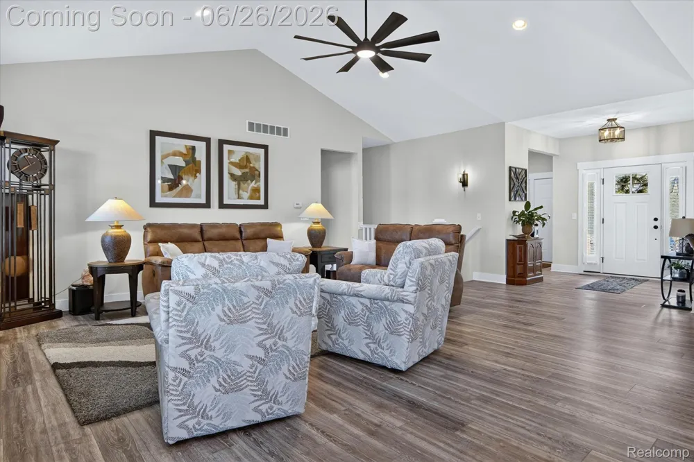 1212 Candlelight Court Brighton Township, MI 48114