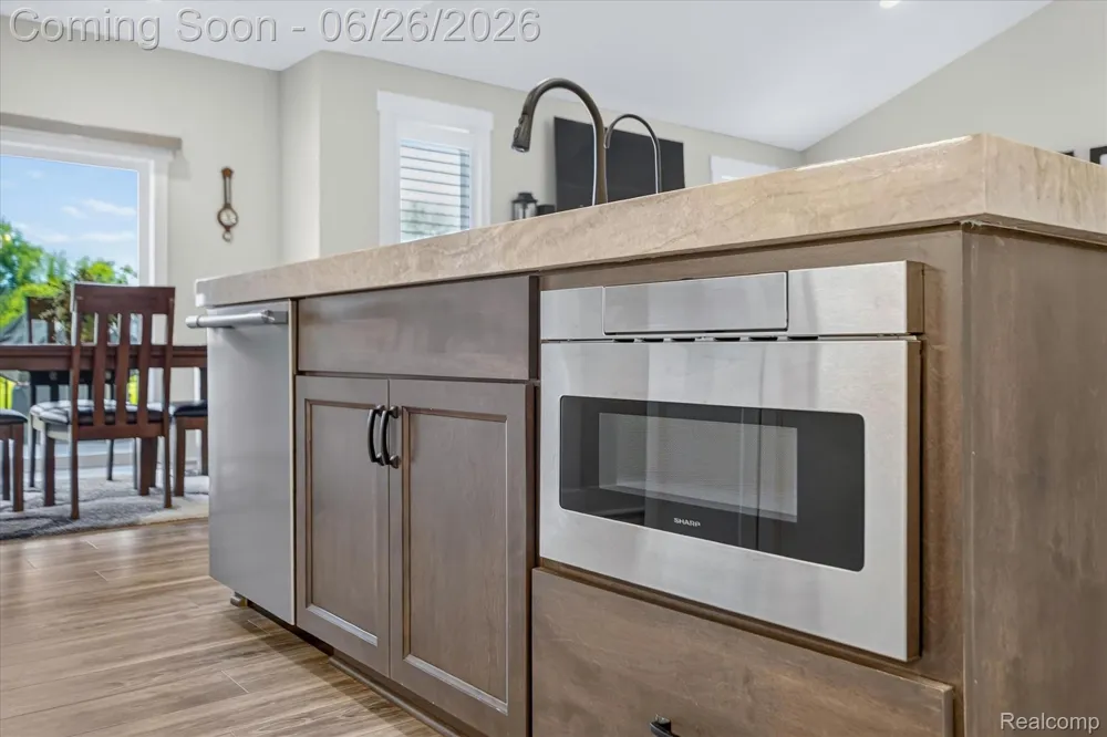 1212 Candlelight Court Brighton Township, MI 48114
