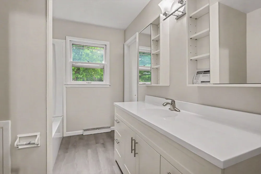 6083 Woodlea Drive Comstock Charter Township, MI 49048
