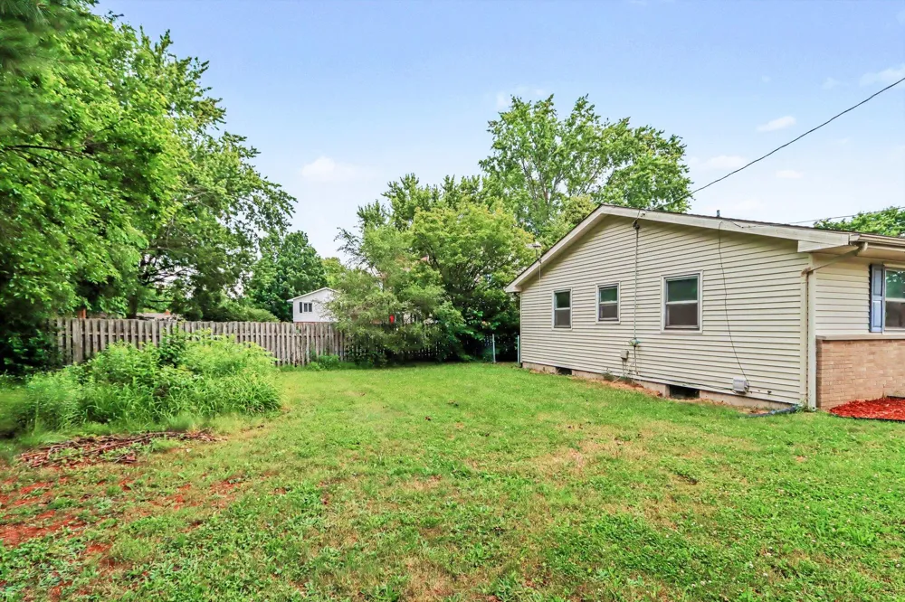6083 Woodlea Drive Comstock Charter Township, MI 49048