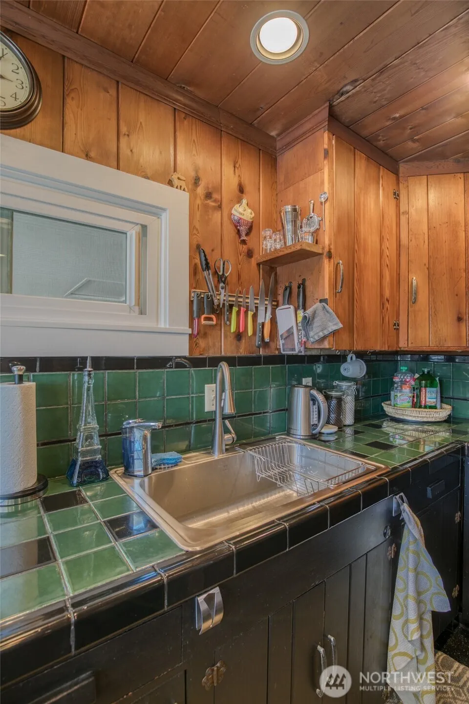 17 Sunset Street Moclips, WA 98562
