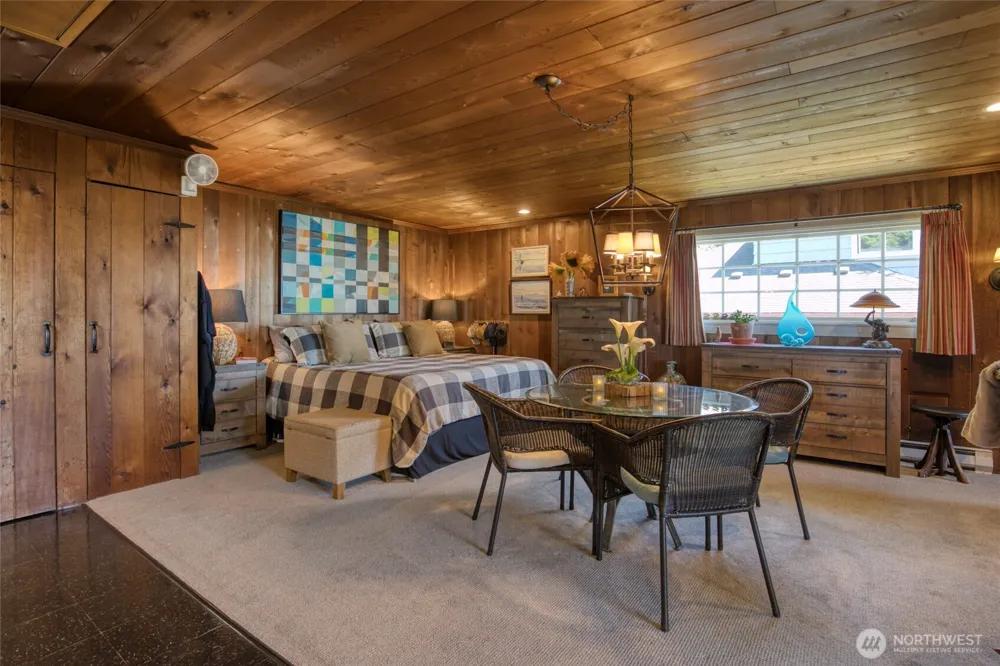 17 Sunset Street Moclips, WA 98562
