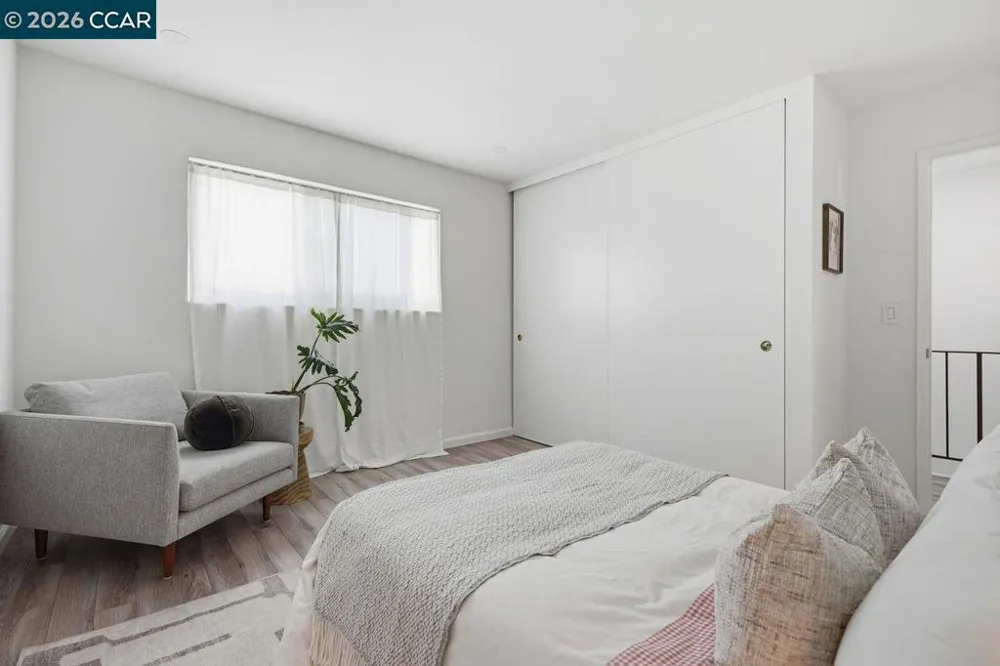 2115 Central #5 Alameda, CA 94501