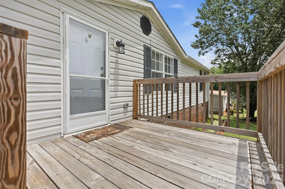3642 Strollaway Lane Claremont, NC 28610