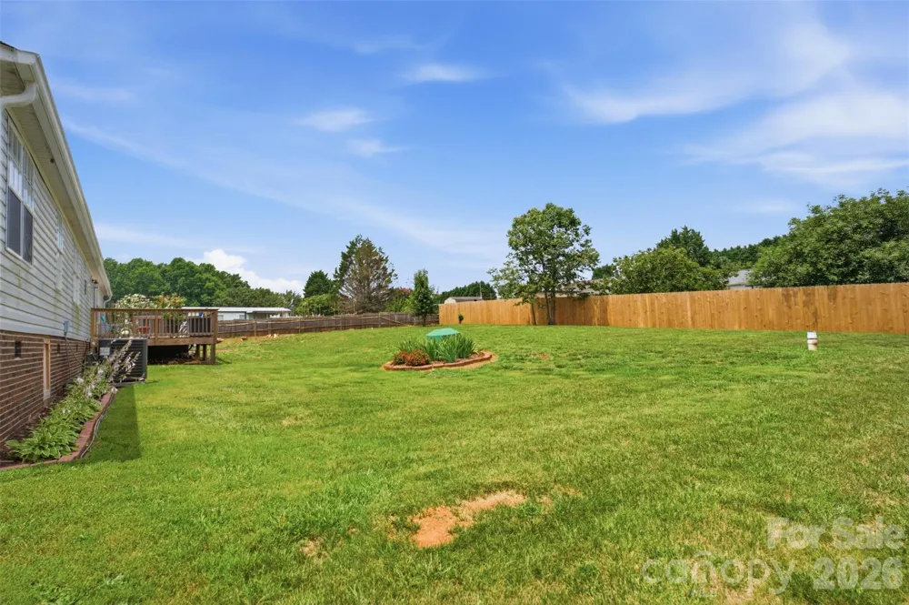 3642 Strollaway Lane Claremont, NC 28610