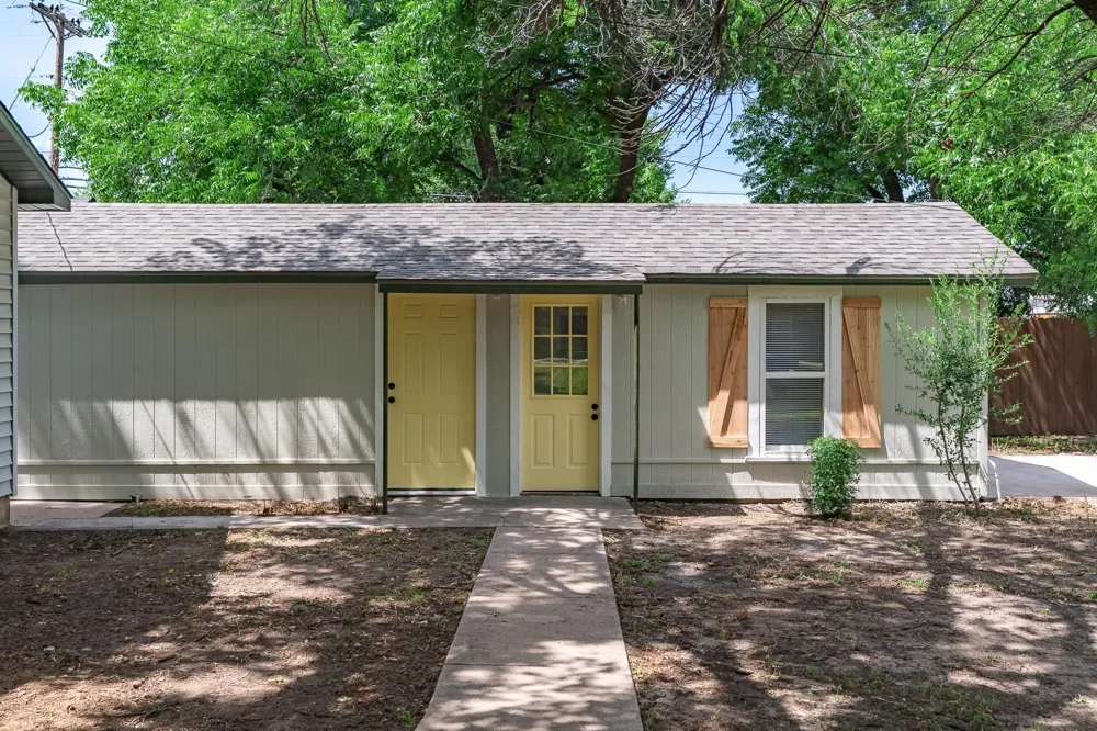 102 S 2nd Street Clyde, TX 79510