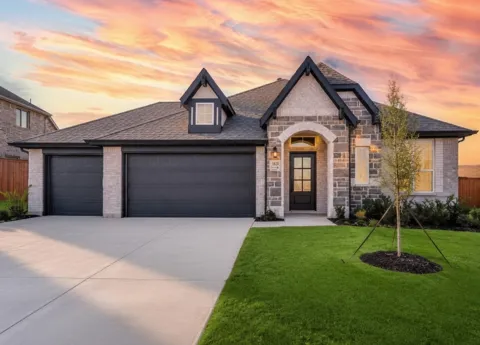 3829 Walnut Creek Drive