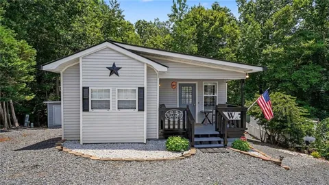 113 Lake View Drive