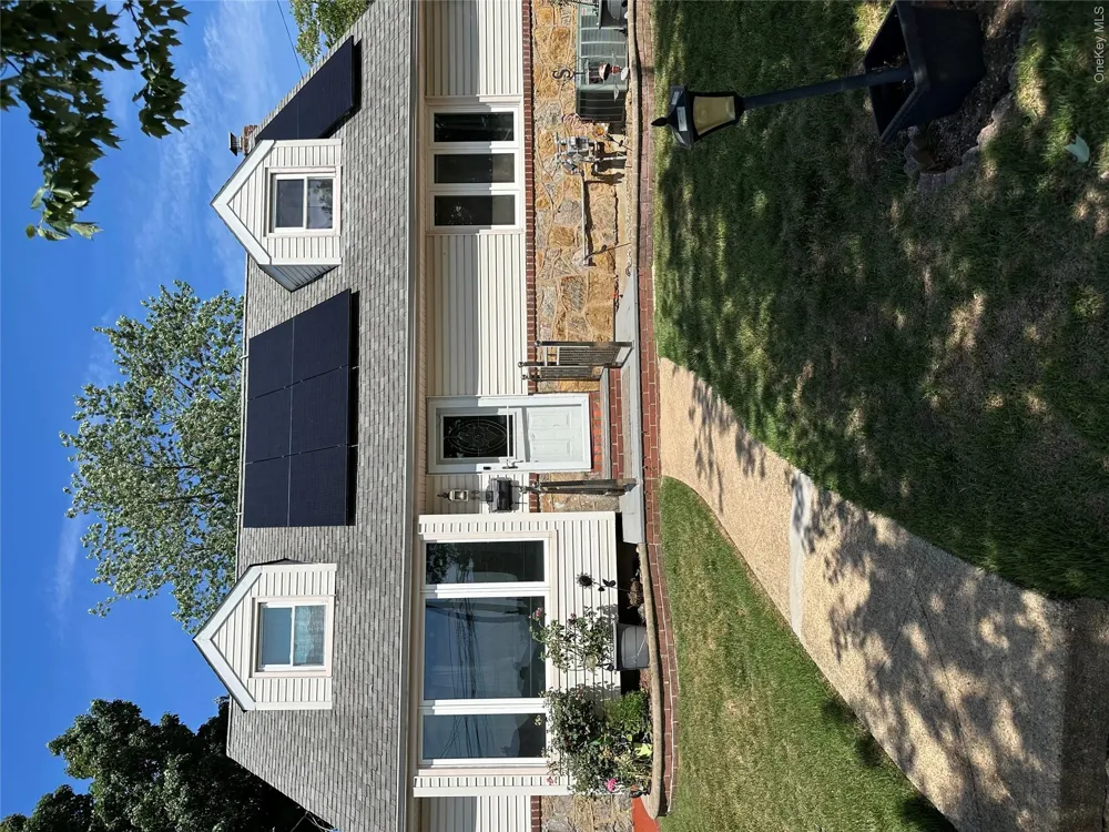 90 Clearstream Avenue Valley Stream, NY 11580
