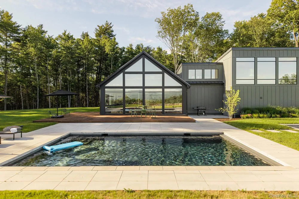 72 Van Tine Road Kerhonkson, NY 12446