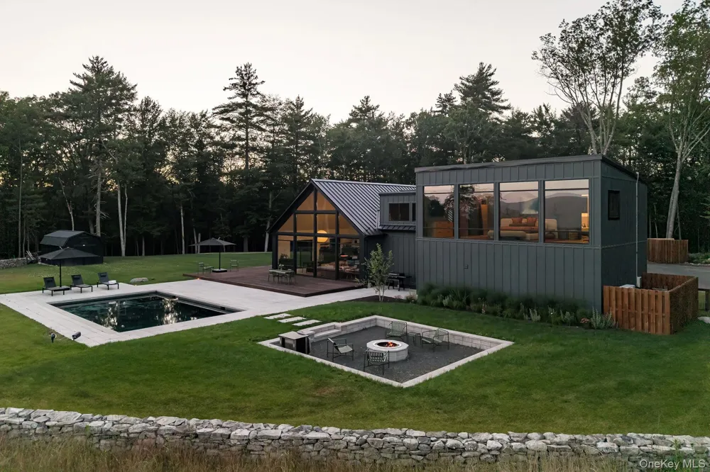 72 Van Tine Road Kerhonkson, NY 12446