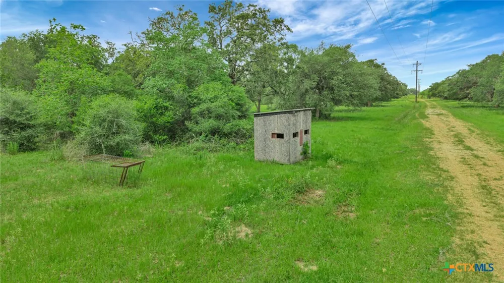 Fm 444 Inez, TX 77968