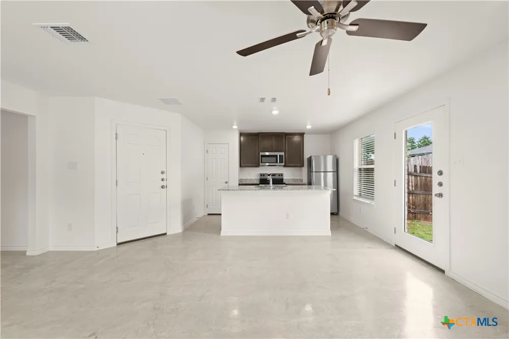 1700 Tejas Trail Harker Heights, TX 76548