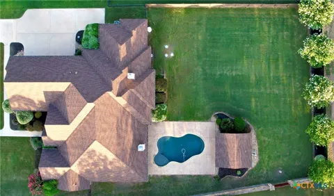 407 Creekside Drive