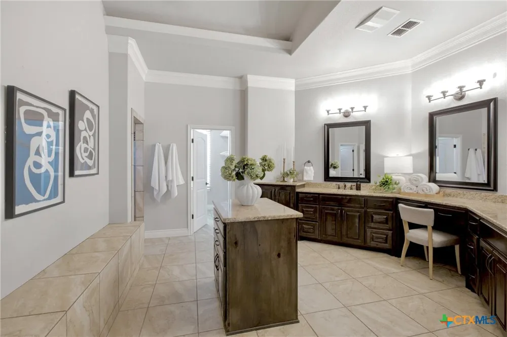 407 Creekside Drive Salado, TX 76571