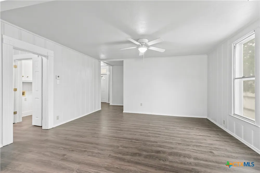 605 E Elm Street Hillsboro, TX 76645