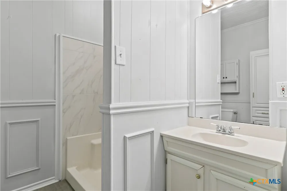 605 E Elm Street Hillsboro, TX 76645