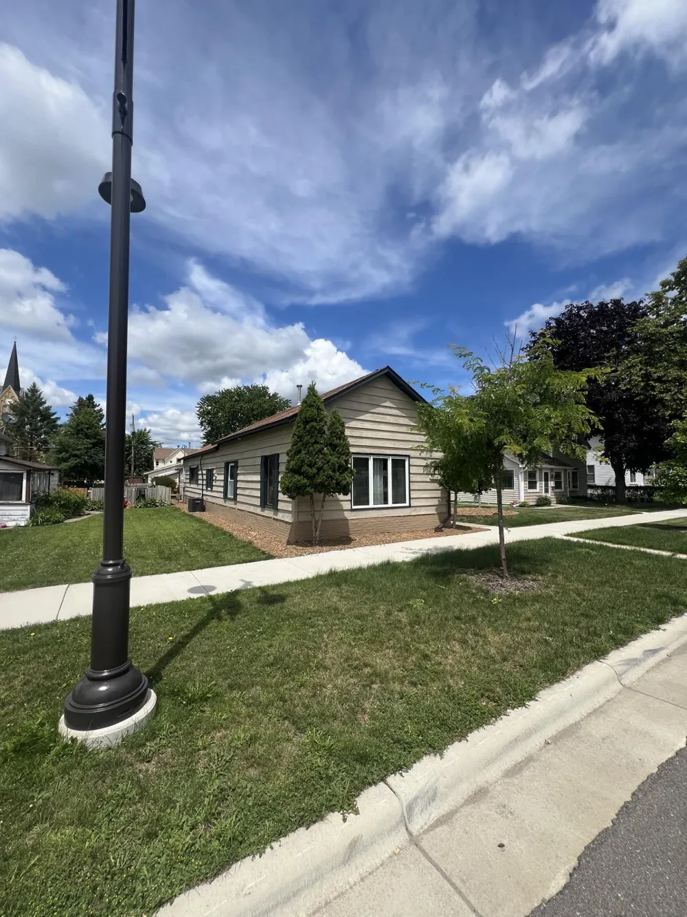 214 E Main Street Belle Plaine, MN 56011