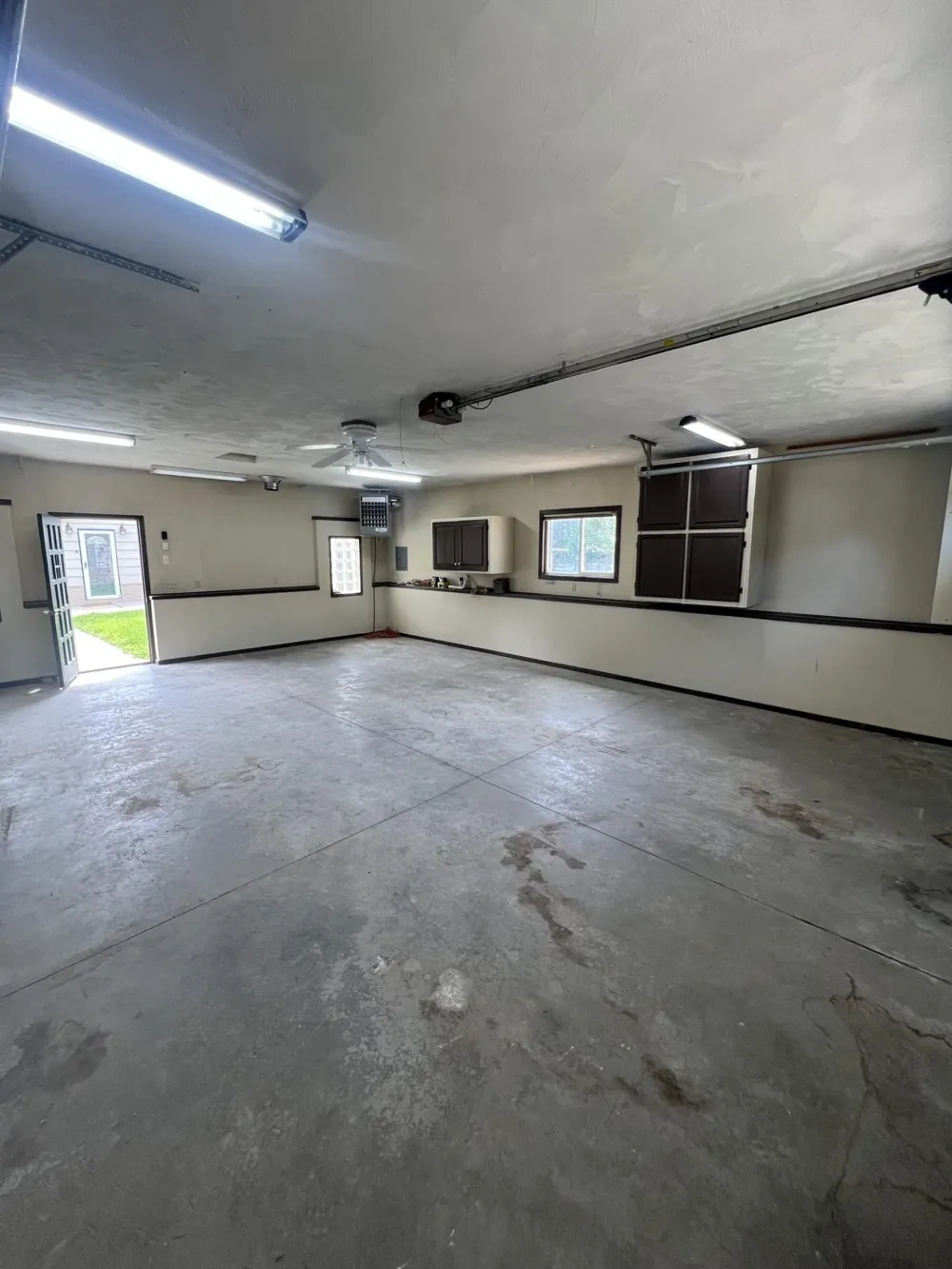 214 E Main Street Belle Plaine, MN 56011