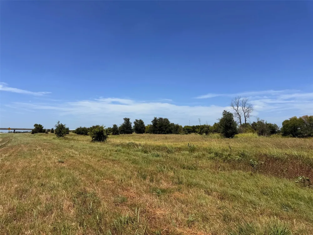 12101 US Highway 175 Kemp, TX 75143