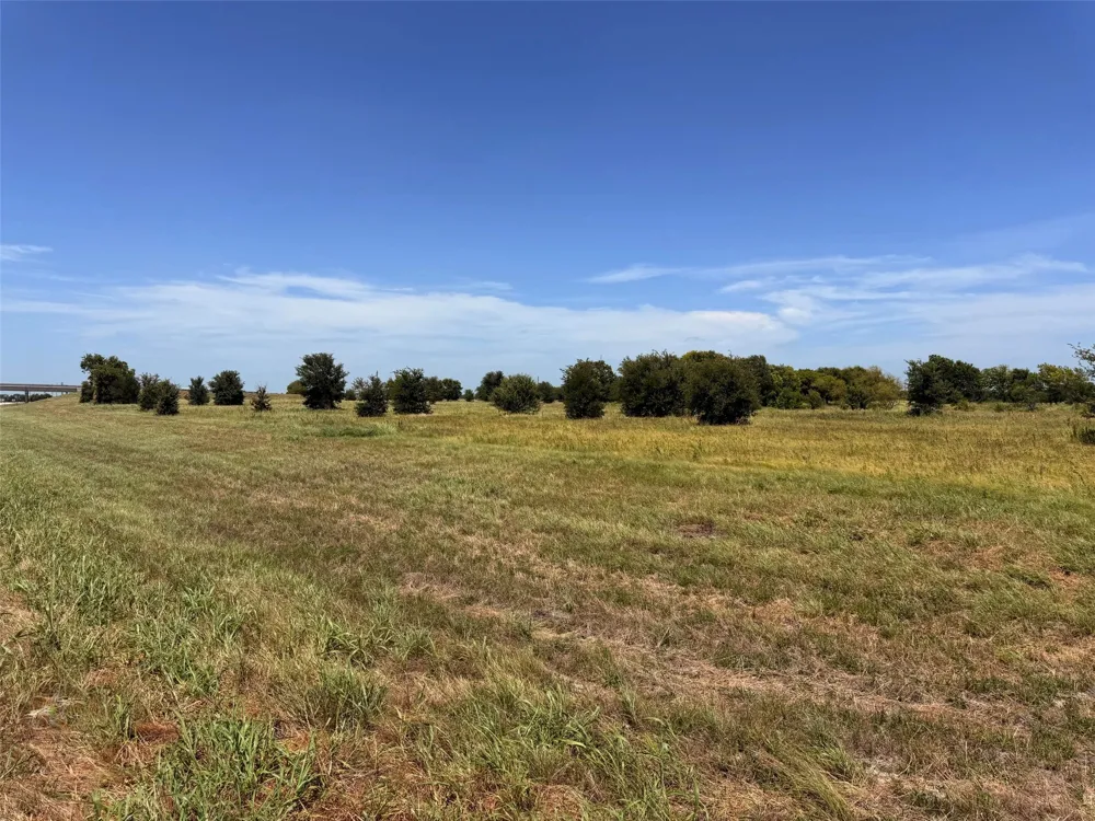 12101 US Highway 175 Kemp, TX 75143
