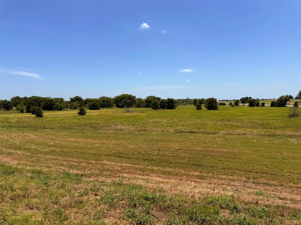 12101 US Highway 175 Kemp, TX 75143