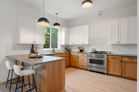 1504 Collier Street #7