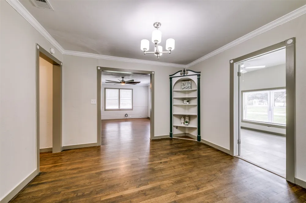 5610 Lyons Road Garland, TX 75043