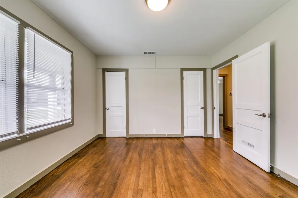 5610 Lyons Road Garland, TX 75043