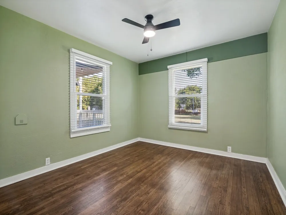 5610 Lyons Road Garland, TX 75043