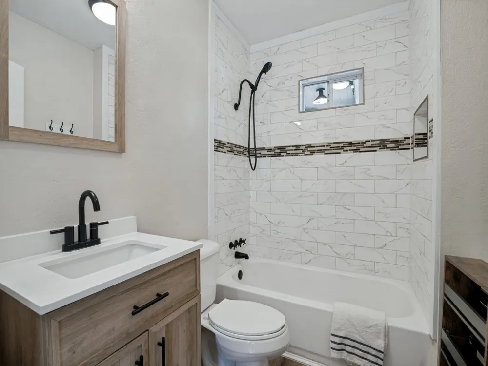 5610 Lyons Road Garland, TX 75043