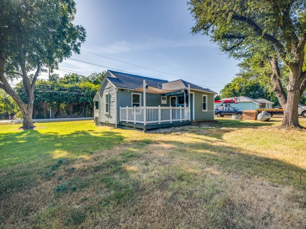 5610 Lyons Road Garland, TX 75043