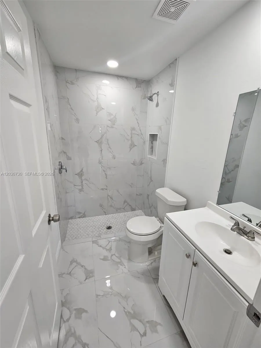 1901 W 11th Street Lehigh Acres, FL 33972