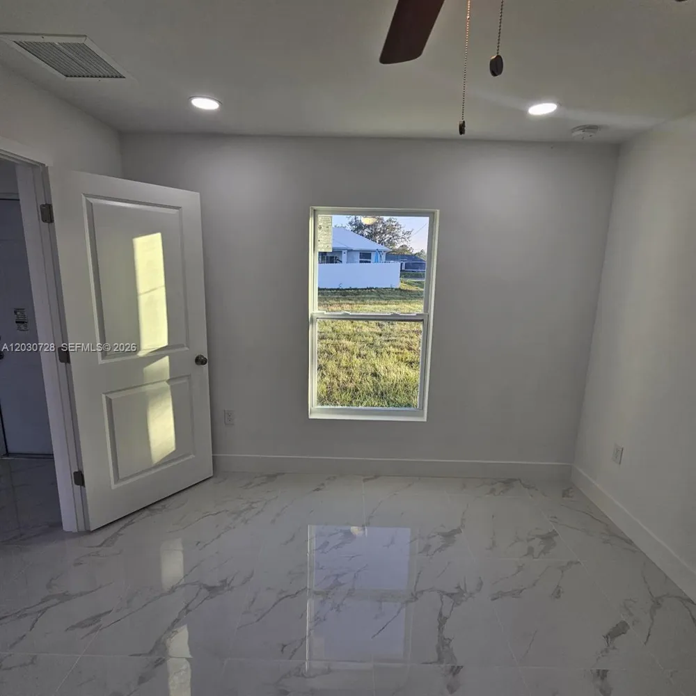 3819 3rd st W Lehigh Acres, FL 33971