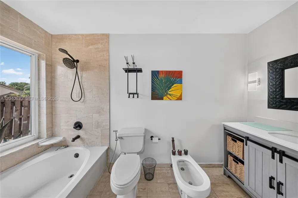 15307 SW 52nd Ter Miami, FL 33185