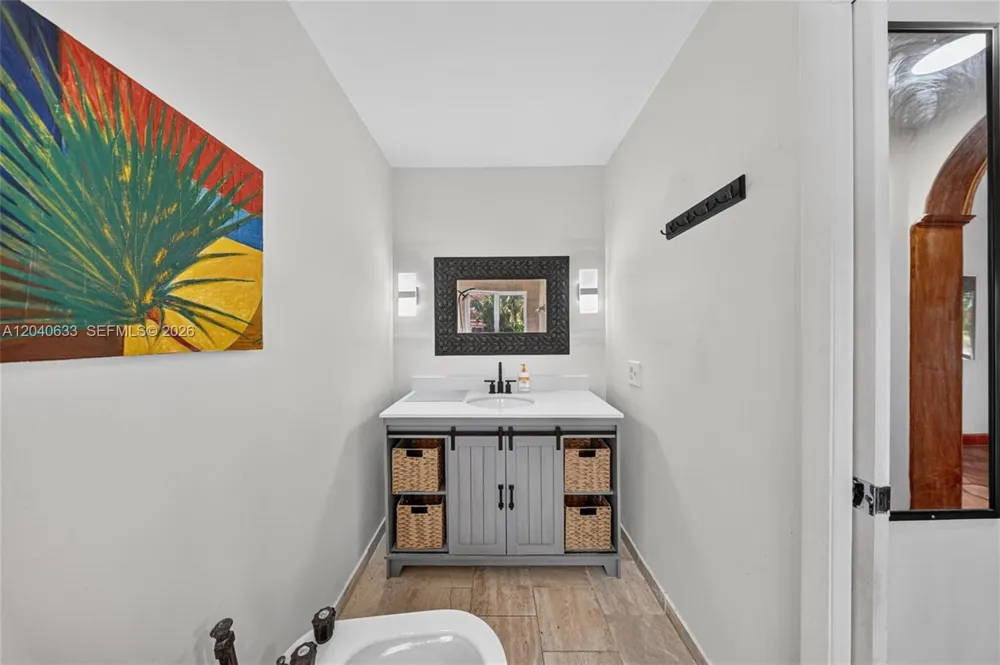 15307 SW 52nd Ter Miami, FL 33185