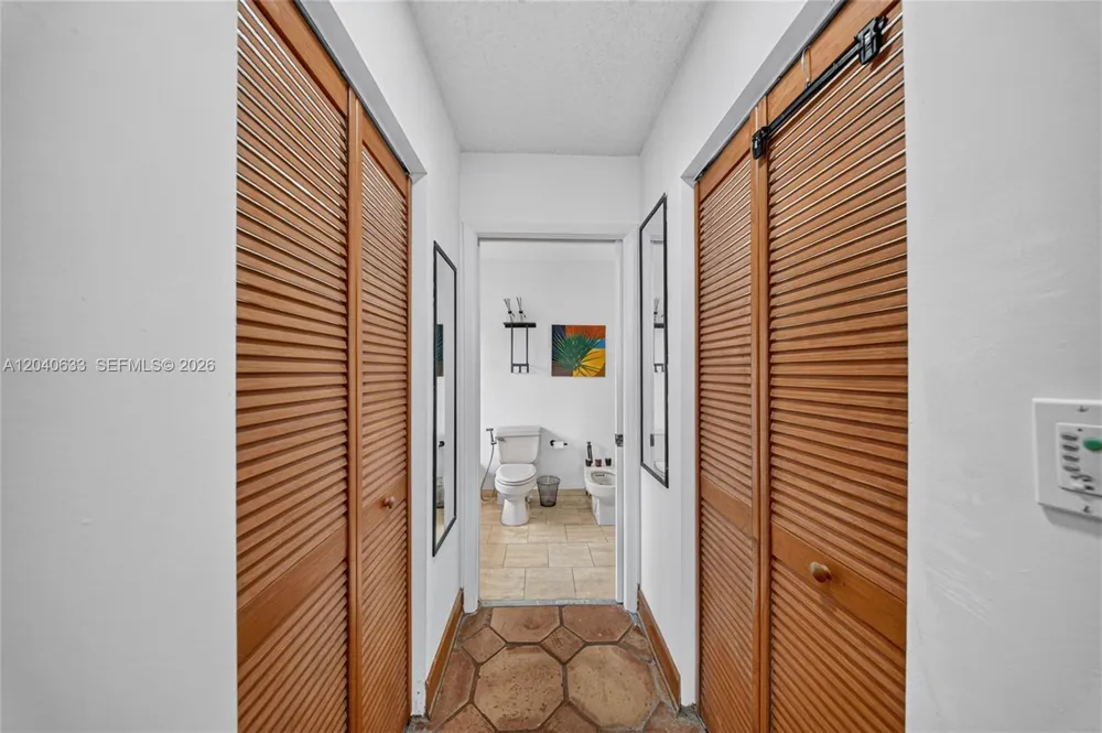 15307 SW 52nd Ter Miami, FL 33185