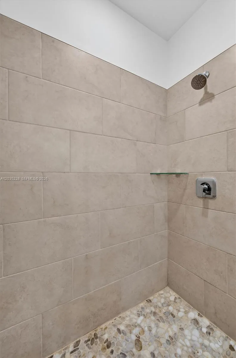 15841 NW 91st Ct Miami Lakes, FL 33018