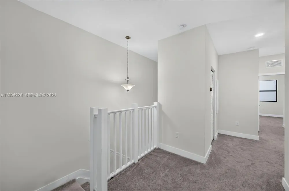 15841 NW 91st Ct Miami Lakes, FL 33018