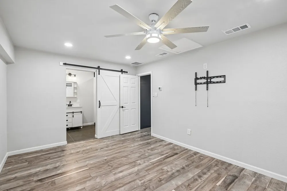 511 Commerce Street Kemp, TX 75143