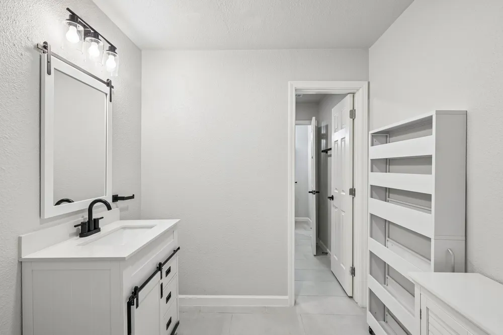 511 Commerce Street Kemp, TX 75143