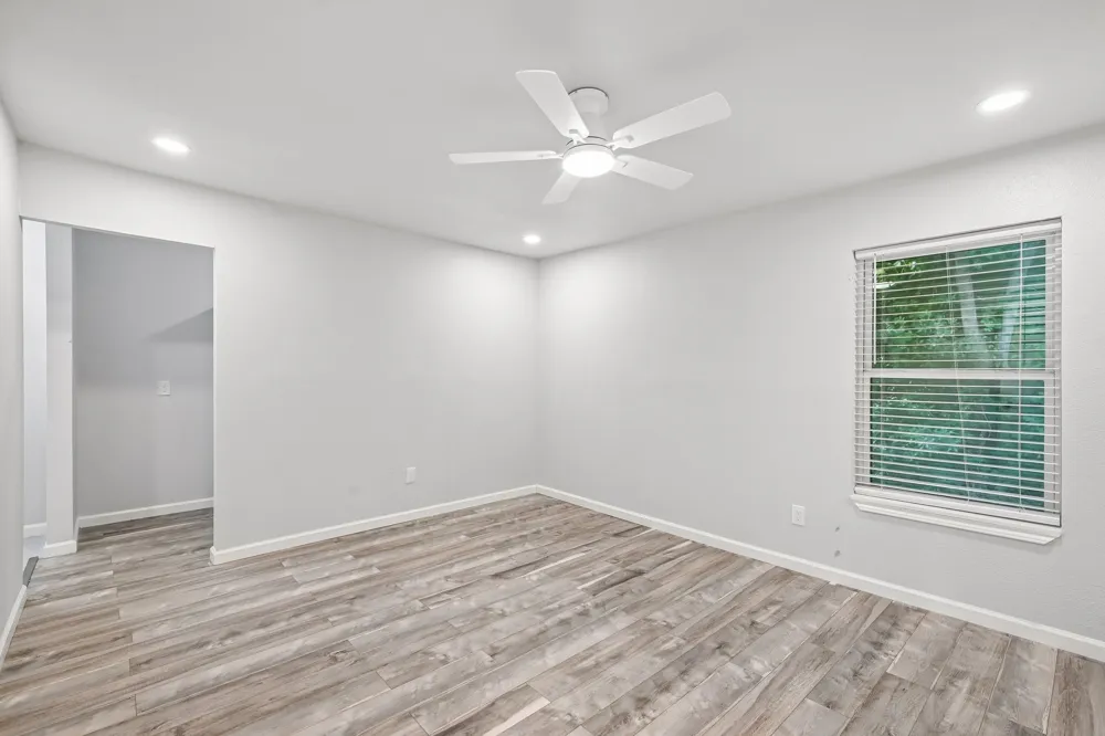 511 Commerce Street Kemp, TX 75143