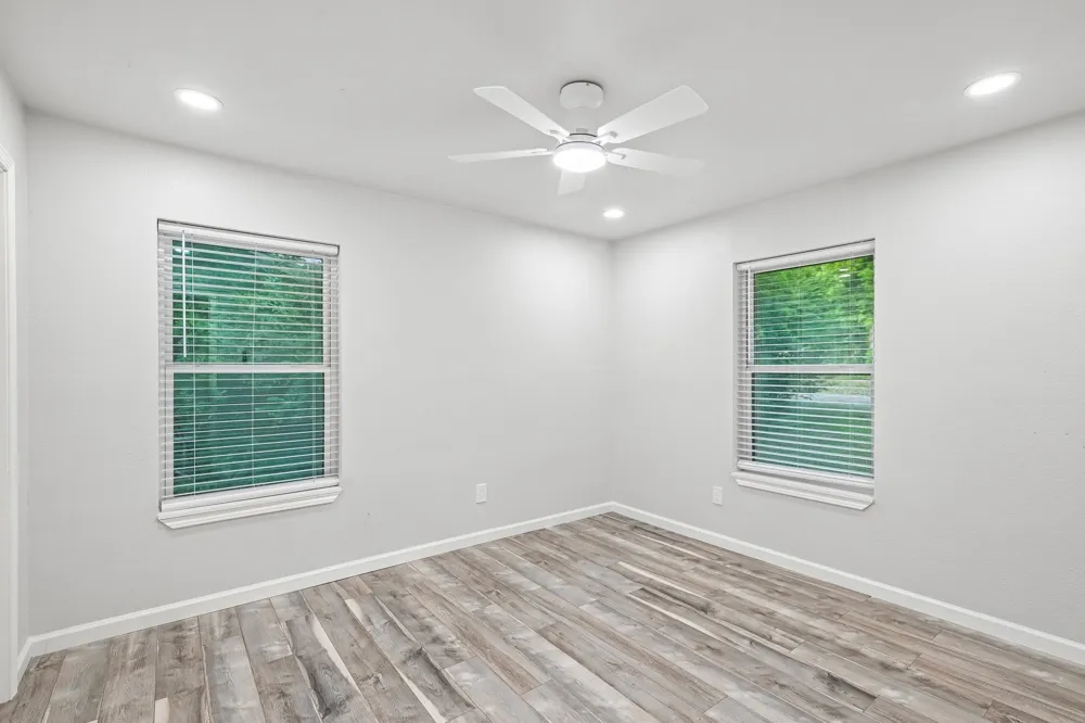 511 Commerce Street Kemp, TX 75143