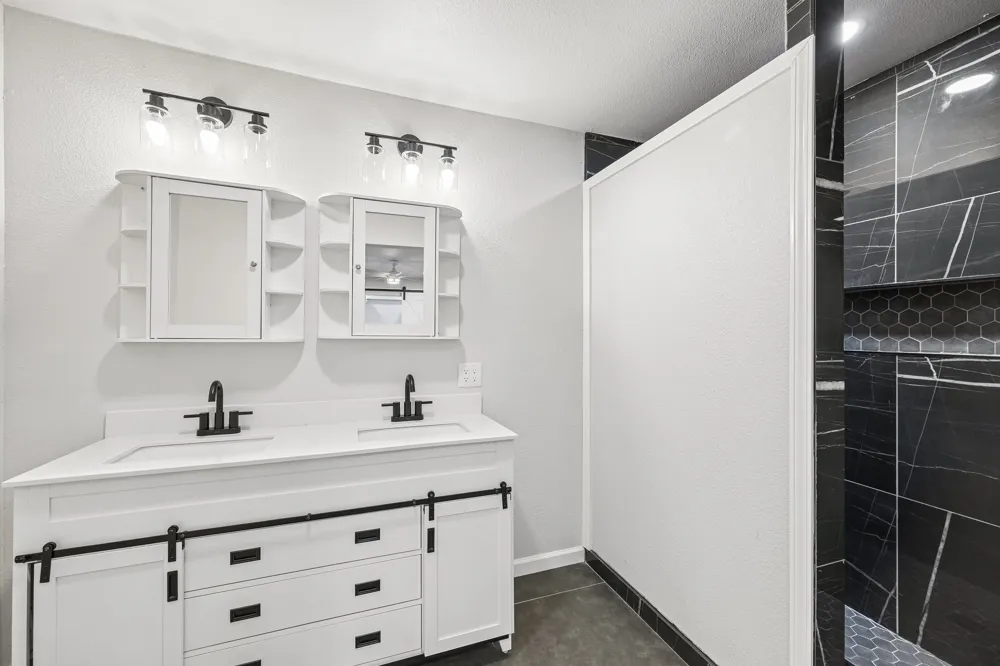 511 Commerce Street Kemp, TX 75143