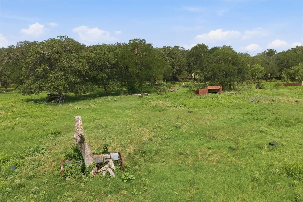 220 Homer Young Lane Axtell, TX 76624