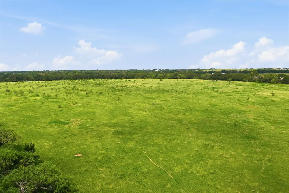 220 Homer Young Lane Axtell, TX 76624