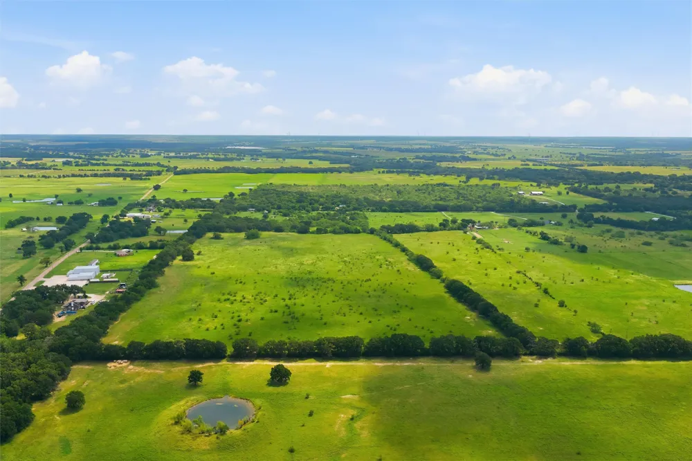 220 Homer Young Lane Axtell, TX 76624