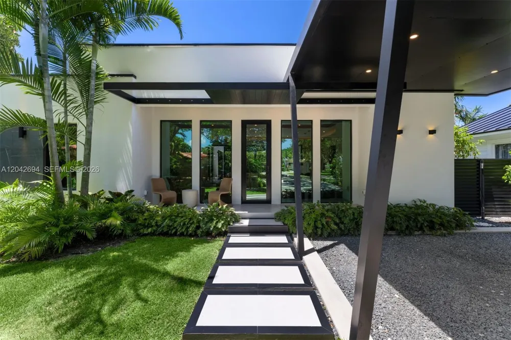 661 NE 120th St Biscayne Park, FL 33161