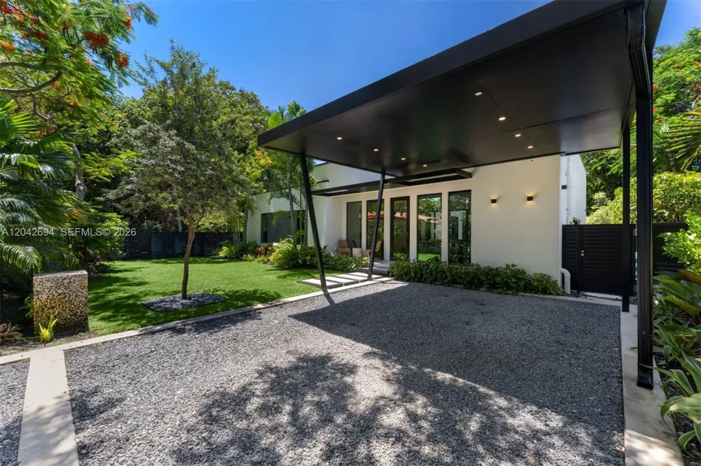 661 NE 120th St Biscayne Park, FL 33161