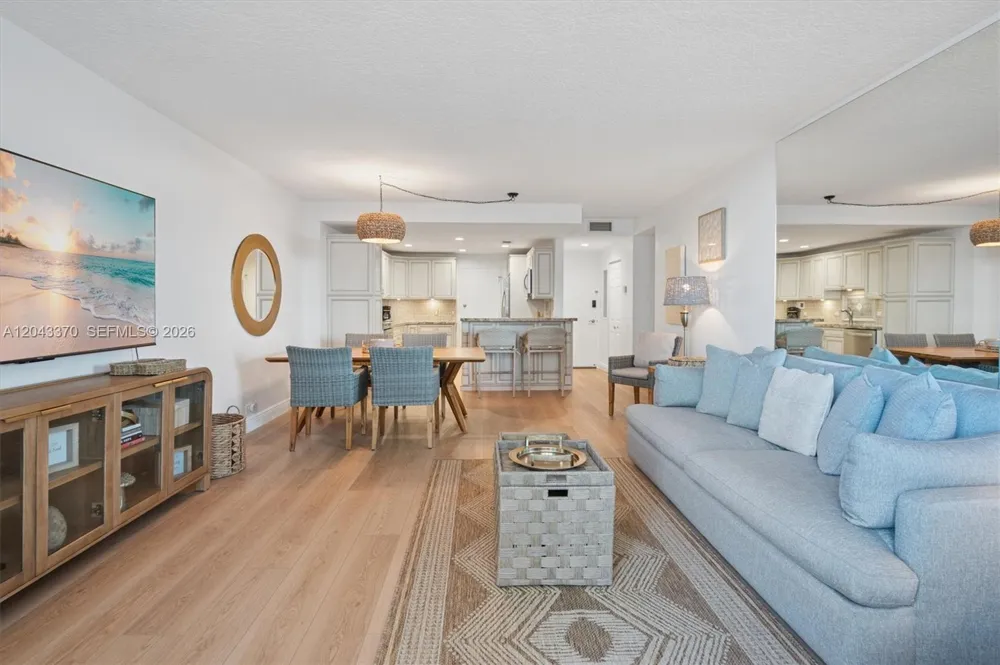 3505 S Ocean Dr #708 Hollywood, FL 33019